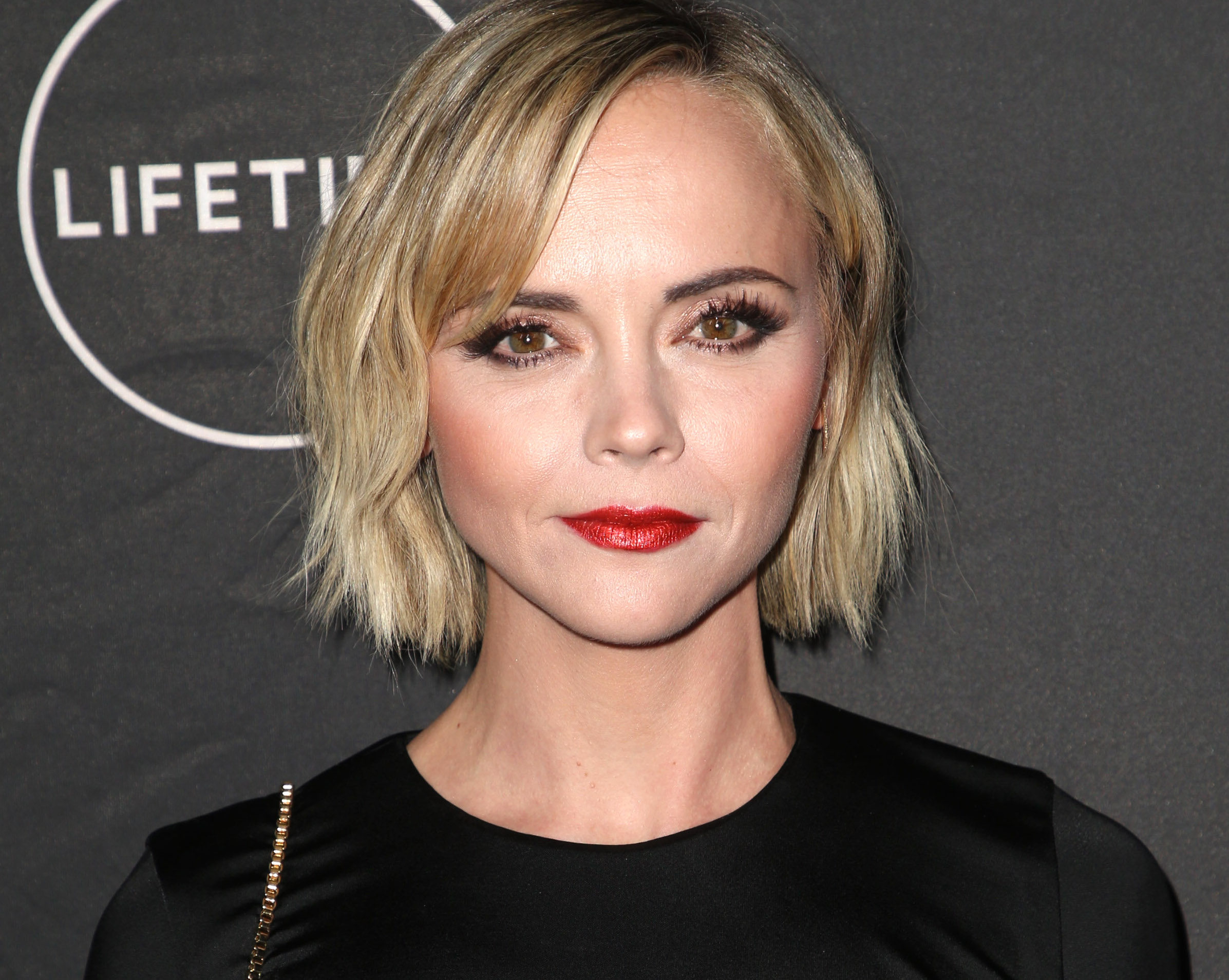 Christina Ricci Net Worth, Wealth, and Annual Salary 2 Rich 2 Famous