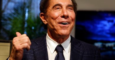 How Rich is Steve Wynn